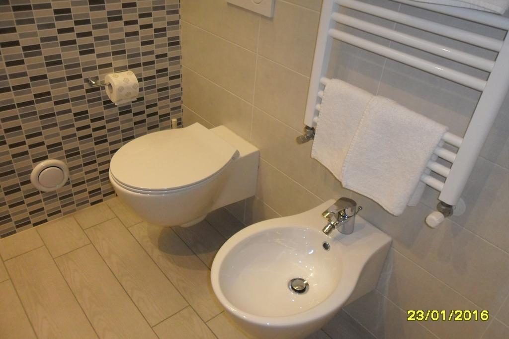 Hotel Location Lory à Busto Arsizio Extérieur photo