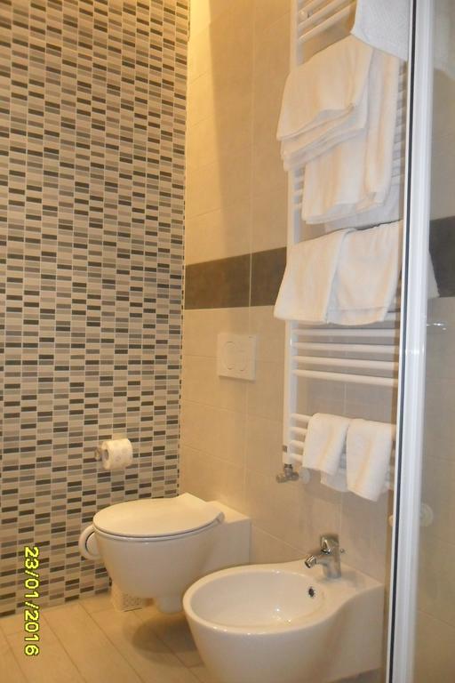 Hotel Location Lory à Busto Arsizio Extérieur photo